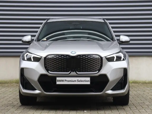 BMW iX1 eDrive20 2025 Elektrisch 3