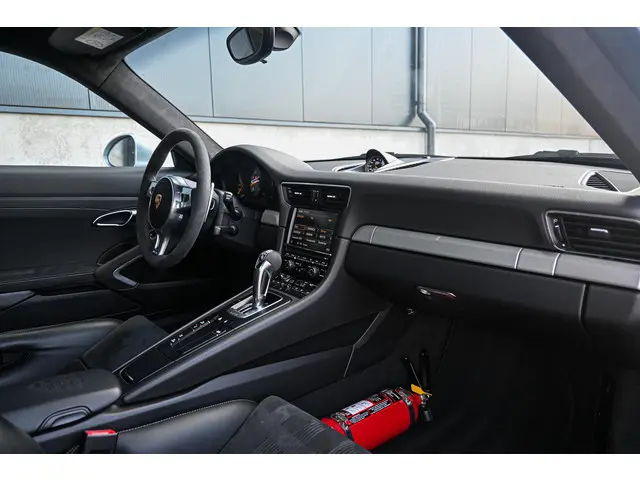 Porsche 911 991 MK1 GT3 2015 Benzine 15