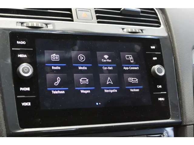 Volkswagen Golf 1.6 TDI Comfortline Business 2019 Diesel 31