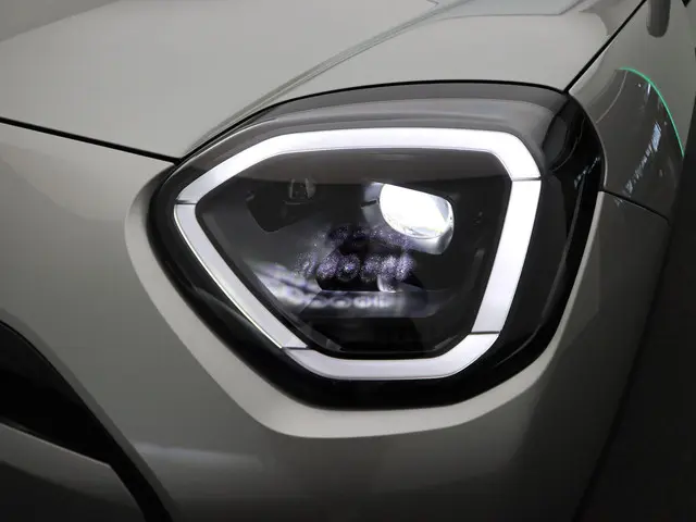MINI Aceman E 2025 Elektrisch 22