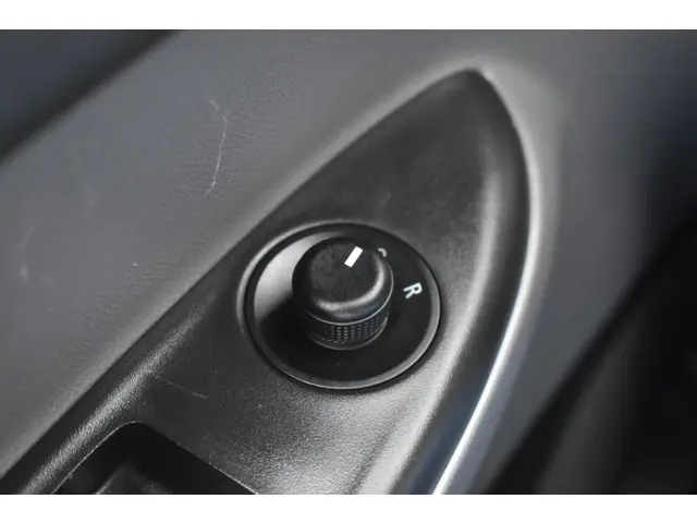 Opel KARL 1.0 ecoFLEX Innovation 2016 Benzine 10