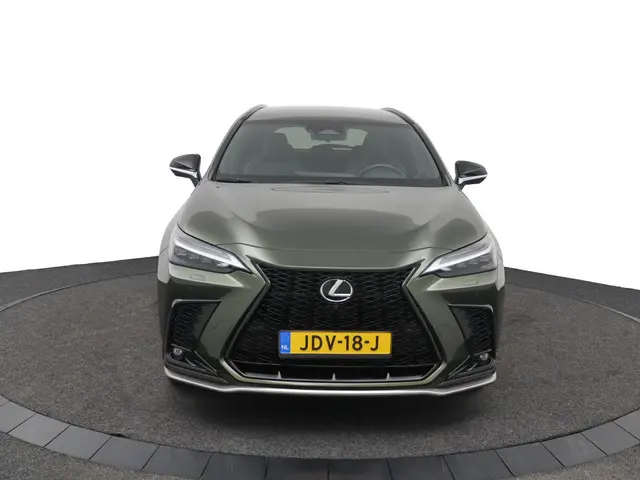 Lexus NX 450h+ AWD F SPORT Line 2022 Hybride Benzine 16