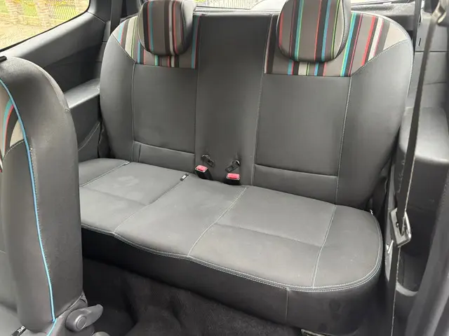 Renault Twingo 1.2 16V Parisienne 2013 Benzine 9