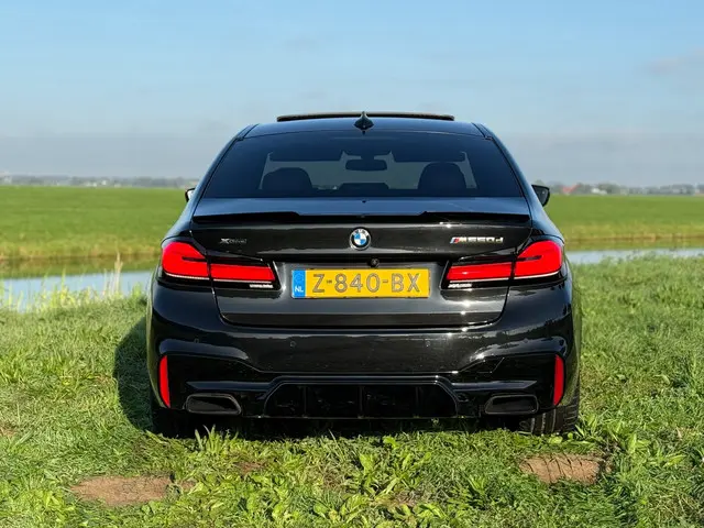 BMW 5 Serie M550d xDrive High Executive 2020 Diesel 5