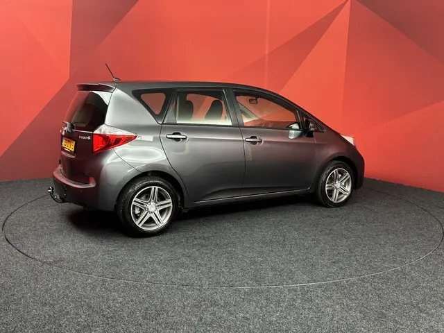 Toyota Verso-S 1.3 VVT-i Comfort Plus 2013 Benzine 20