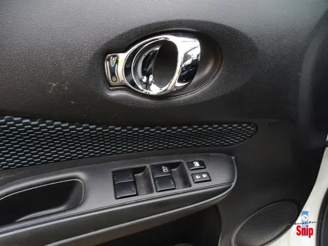 Nissan Note 1.2 Connect Edition 2013 Benzine 18