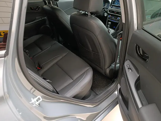 Hyundai Kona 1.6 GDI HEV Premium 2020 Hybride Benzine 12