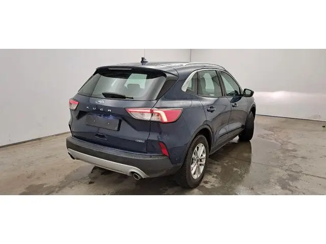 Ford Kuga 2.5 PHEV Titanium 2024 Hybride Benzine 4