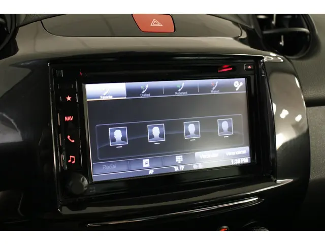 Mazda 2 1.3 Silver Edition 2015 Benzine 20