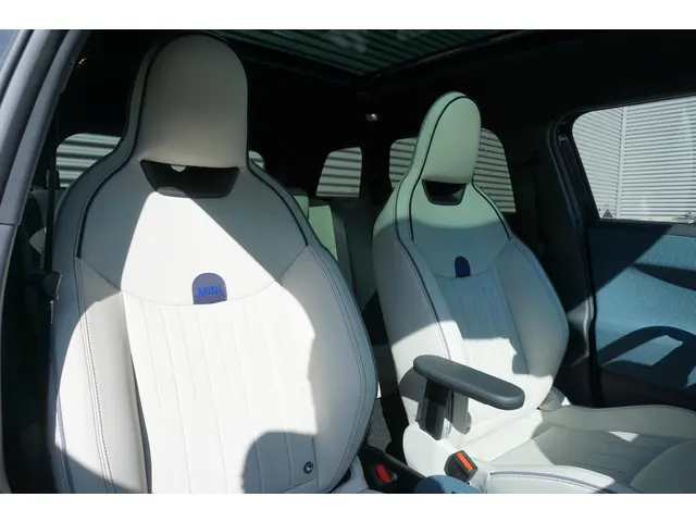 MINI Aceman E 2025 Elektrisch 11