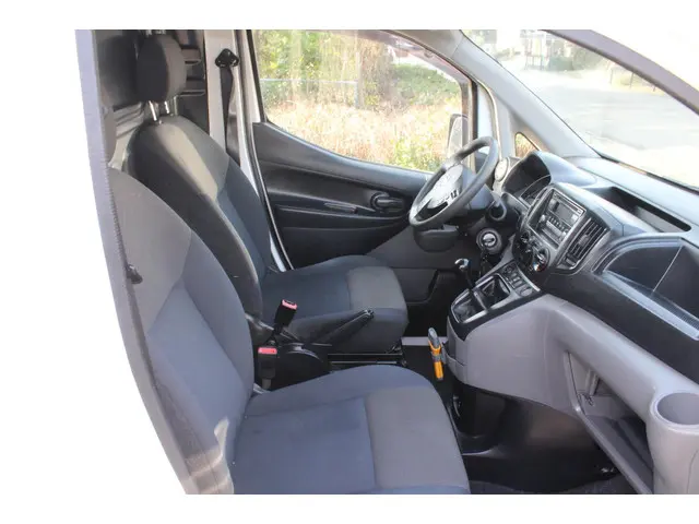 Nissan NV200 MARGE BUS 1.5 dCi Optima 2018 Diesel 14