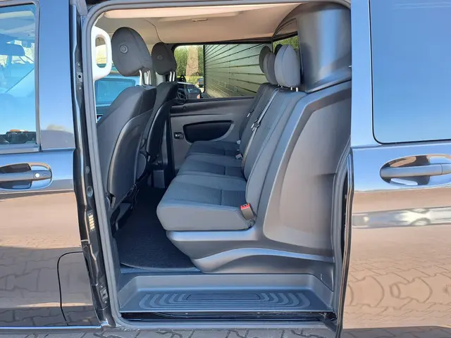 Mercedes-Benz Vito 116 CDI Lang DC Comfort 2023 Diesel 27