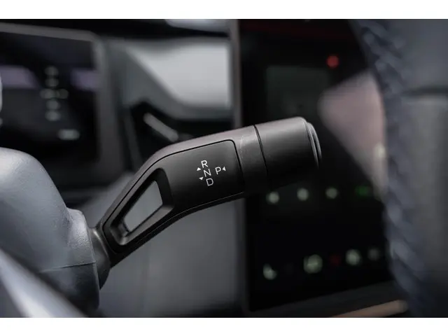 Lynk & Co 08 1.5 More 2025 Hybride Benzine 19