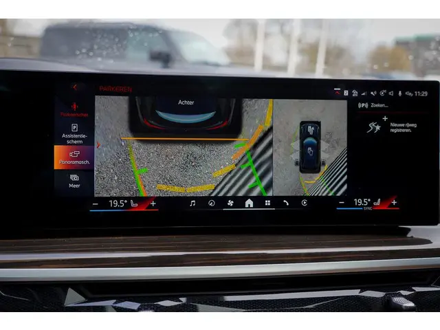 BMW X5 xDrive50e M-Sport 2023 Hybride Benzine 24
