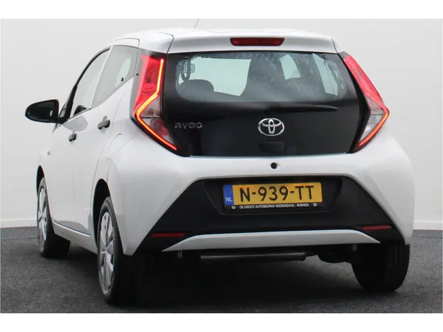 Toyota Aygo 1.0 VVT-i x-fun 2022 Benzine 16