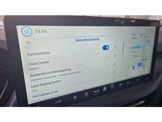 Ford Kuga 2.5 PHEV ST-Line X 2025 Hybride Benzine 22