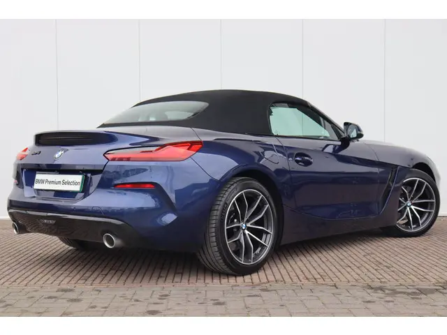 BMW Z4 Roadster sDrive20i High Executive 2020 Benzine 8