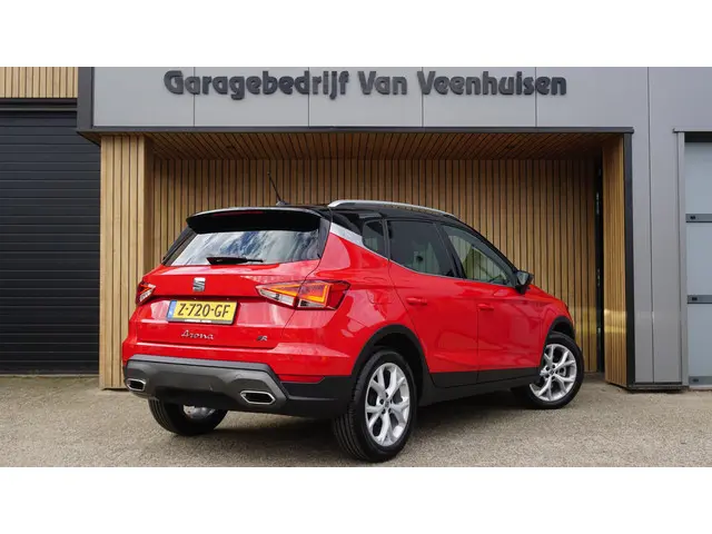 SEAT Arona 1.0 TSI 95pk FR-Line 2024 Benzine 6