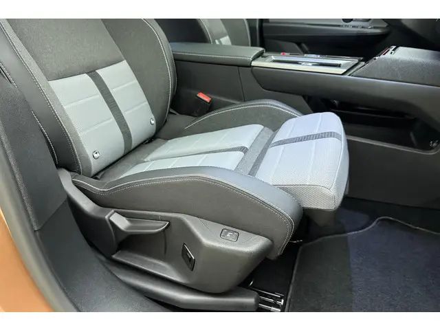 Opel Grandland Electric GS 73 kWh 2024 Elektrisch 15