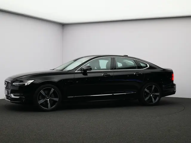 Volvo S90 2.0 T4 Inscription 2020 Benzine 24