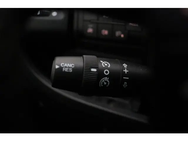 Peugeot Boxer 330 2.2 BlueHDi L1H1 Premium 2020 Diesel 15