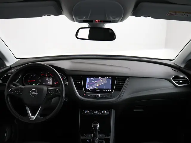 Opel Grandland X 3