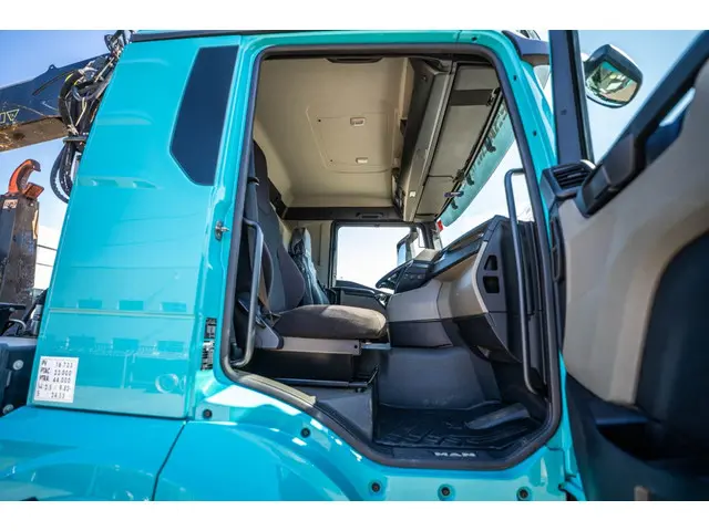 MAN TGS 35.510 8X4-4 BL + TAJFUN L170 K 2022 Diesel 21