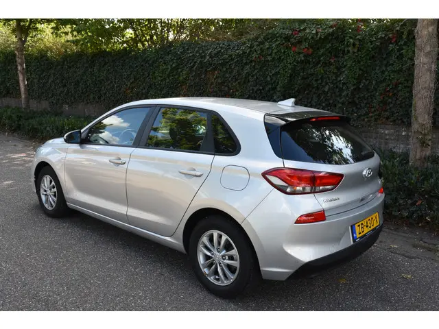 Hyundai i30 1.0 T-GDI Comfort 2019 Benzine 4