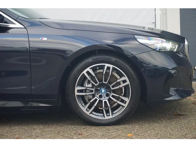 BMW i5 Sedan eDrive40 2024 Elektrisch 6