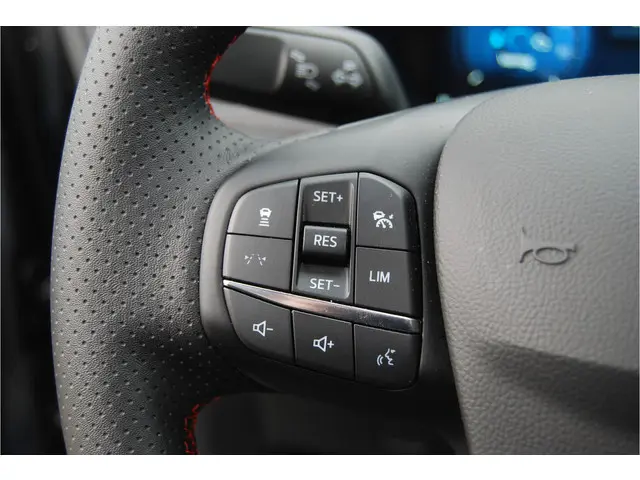 Ford Kuga 2.5 PHEV 243PK ST-Line X 2025 Hybride Benzine 21