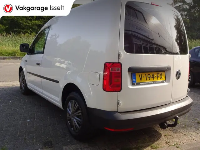Volkswagen Caddy 2.0 TDI L1H1 BMT Economy 2017 Diesel 5