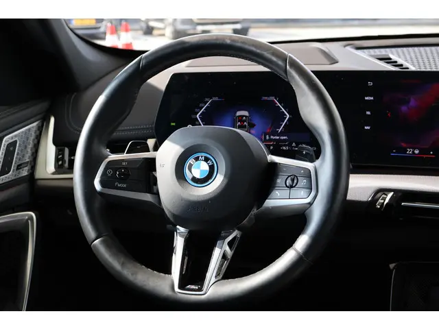 BMW X1 xDrive30e 2024 Hybride Benzine 11