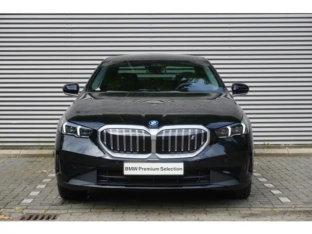 BMW i5 Sedan eDrive40 2025 Elektrisch