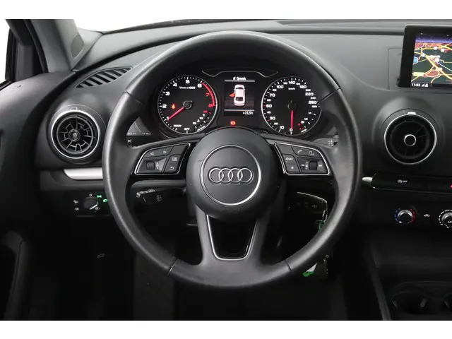 Audi A3 Limousine 30 TFSI Pro Line 2020 Benzine 29