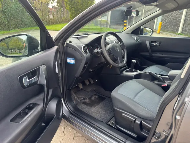 Nissan QASHQAI 1.6 Visia 2013 Benzine 2