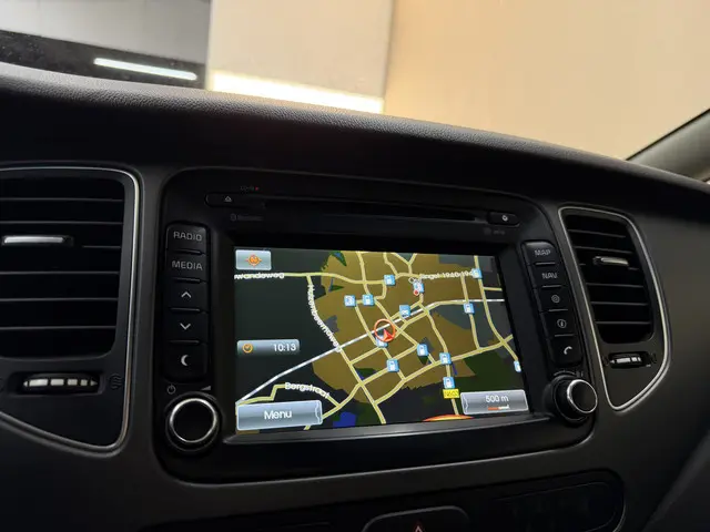 Kia Carens 1.6 GDi ComfortLine, 135Pk, 2015, 2015 Benzine 22