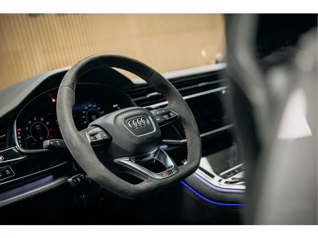 Audi RSQ8 4.0 TFSI RS Q8 quattro 2023 Hybride Benzine 29