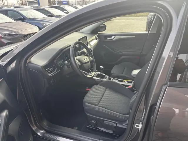 Ford Focus 1.0 EcoBoost Titanium Business 2018 Benzine 9