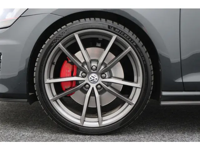 Volkswagen Golf 2.0 TSI GTI Performance 2014 Benzine 25