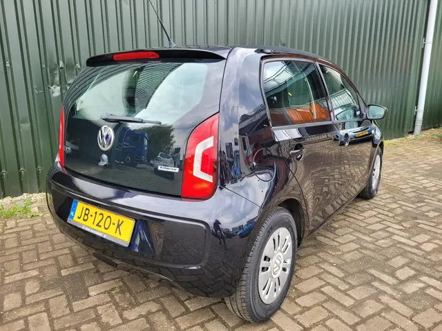 Volkswagen up! 1.0 move up! NAVI 2016 Benzine 5
