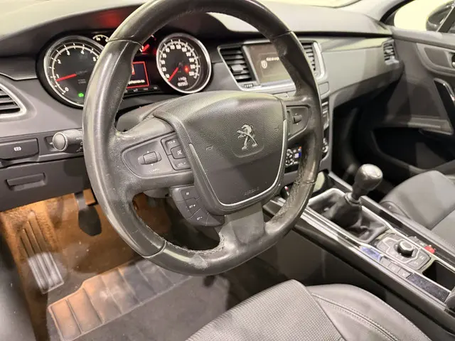 Peugeot 508 SW 1.6 THP Premium Pano/Clima 2014 Benzine 11
