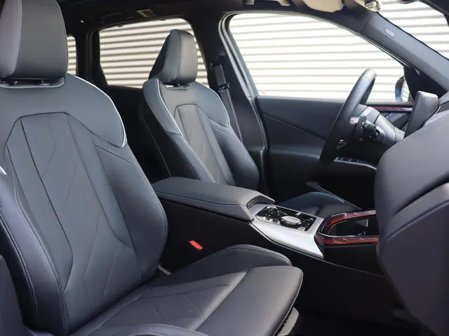 BMW X3 30e xDrive 2025 Hybride Benzine 8