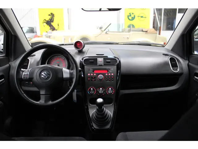 Suzuki Splash 1.0 VVT Comfort EASSS 2015 Benzine 7