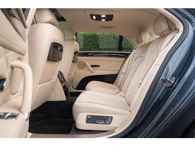 Bentley Flying Spur 4.0 V8 2016 Benzine 9