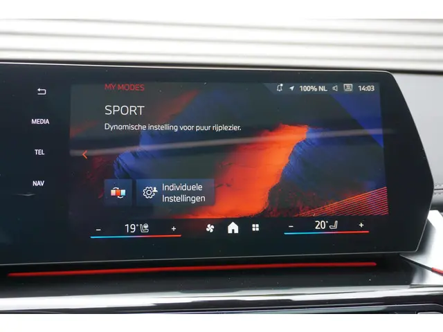 BMW X1 xDrive25e 2025 Hybride Benzine 22