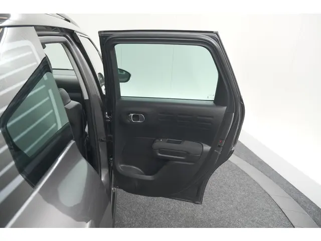 Citroën C3 Aircross PureTech 110 Shine 2022 Benzine 62