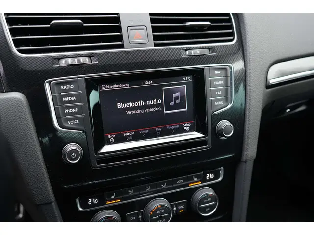 Volkswagen Golf 2.0 TSI GTI Performance 2014 Benzine 24