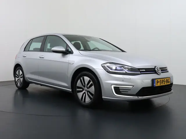 Volkswagen e-Golf e-Golf 2019 Elektrisch 2