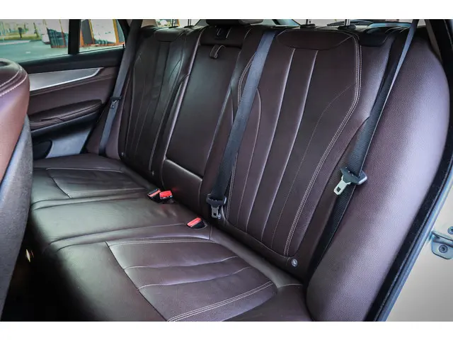 BMW X5 xDrive40e iPerformance 2017 Hybride Benzine 14