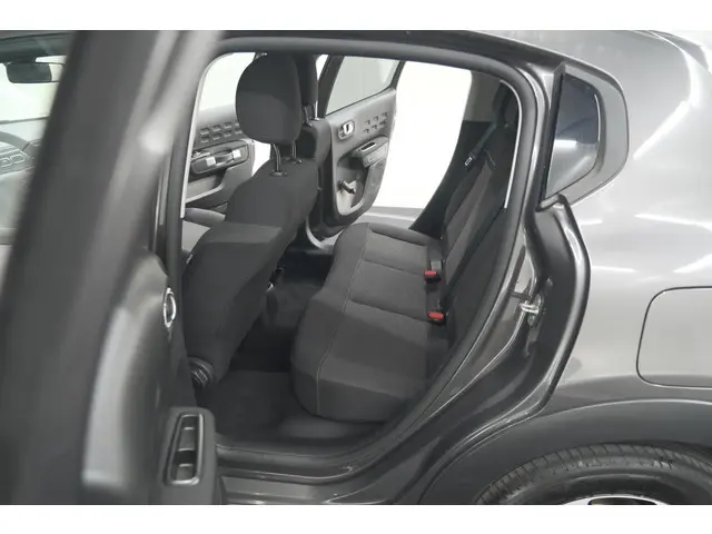 Citroën C3 PureTech 110 EAT6 C-Series 2024 Benzine 24